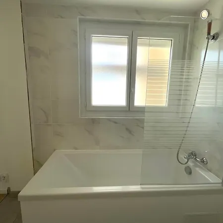 Apartamento Le Terra-cota 3 Ch Privées 10' Gare-port Et Plage, Wfi, Cosy Tolón