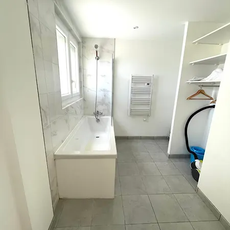 Le Terra-cota 3 Ch Privées 10' Gare-port Et Plage, Wfi, Cosy Tolón