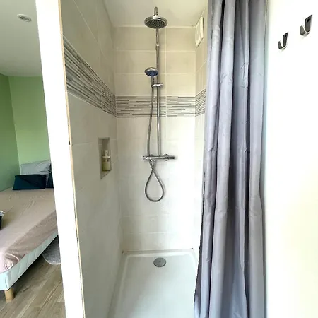 Le Terra-cota 3 Ch Privées 10' Gare-port Et Plage, Wfi, Cosy Tolón