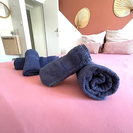 Le Terra-cota 3 Ch Privées 10' Gare-port Et Plage, Wfi, Cosy Apartamento Tolón