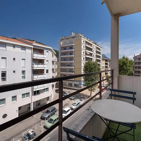 Le Terra Cota - 3 Privees, Parking, Clim & Wifi
