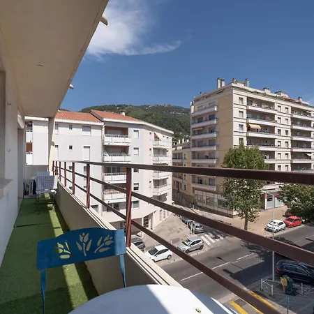 Le Terra Cota - 3 Privees, Parking, Clim & Wifi דירה *