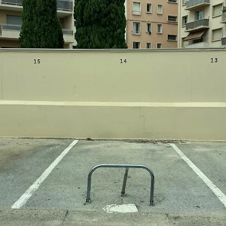 Le Terra Cota - 3 Privees, Parking, Clim & Wifi Apartment Toulon